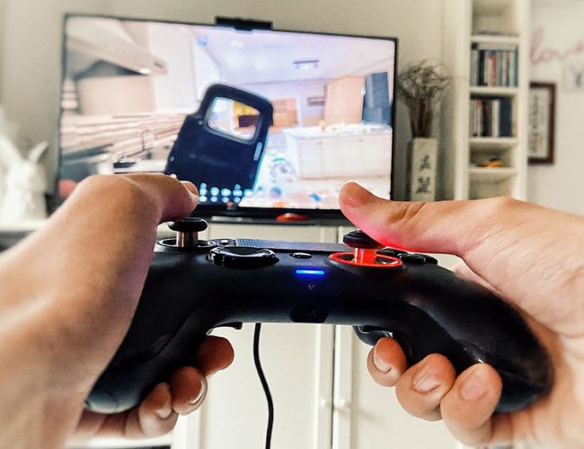How To Buy The Best Gaming Consoles From A Phone Accessories Shop In London