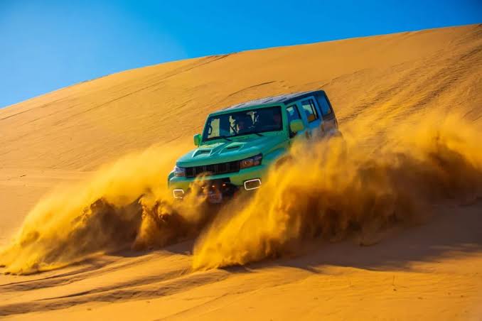 Desert Driving Risks – Carry Water and Monitor Temperature